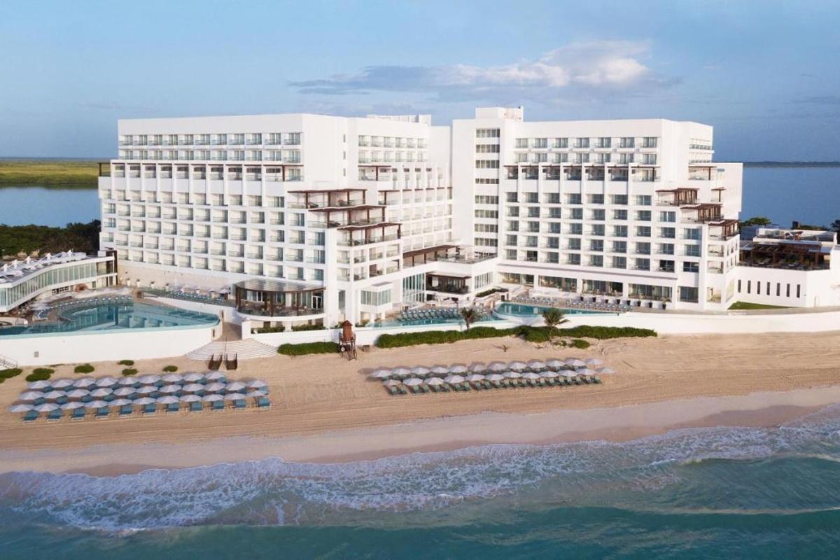 Sun Palace (Adults Only) Cancun Exterior photo
